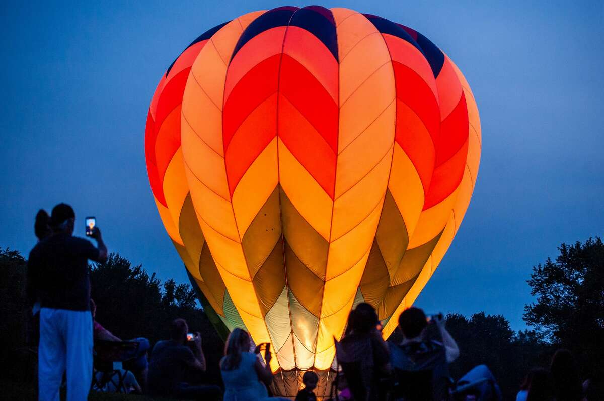 Scenes from the Amazing Hot Air Balloon Glow