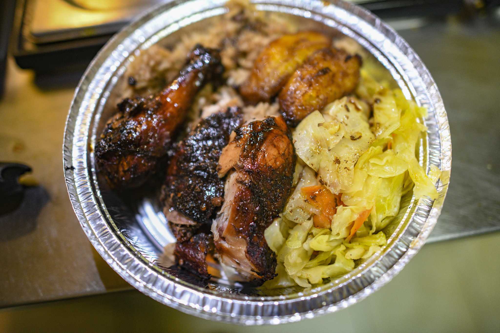How to cook Jamaican jerk chicken on the grill at home