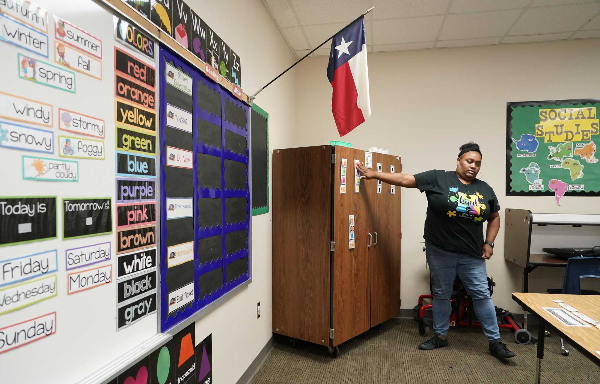 Teacher Pay Across Houston School Districts After Funding Bill Fails