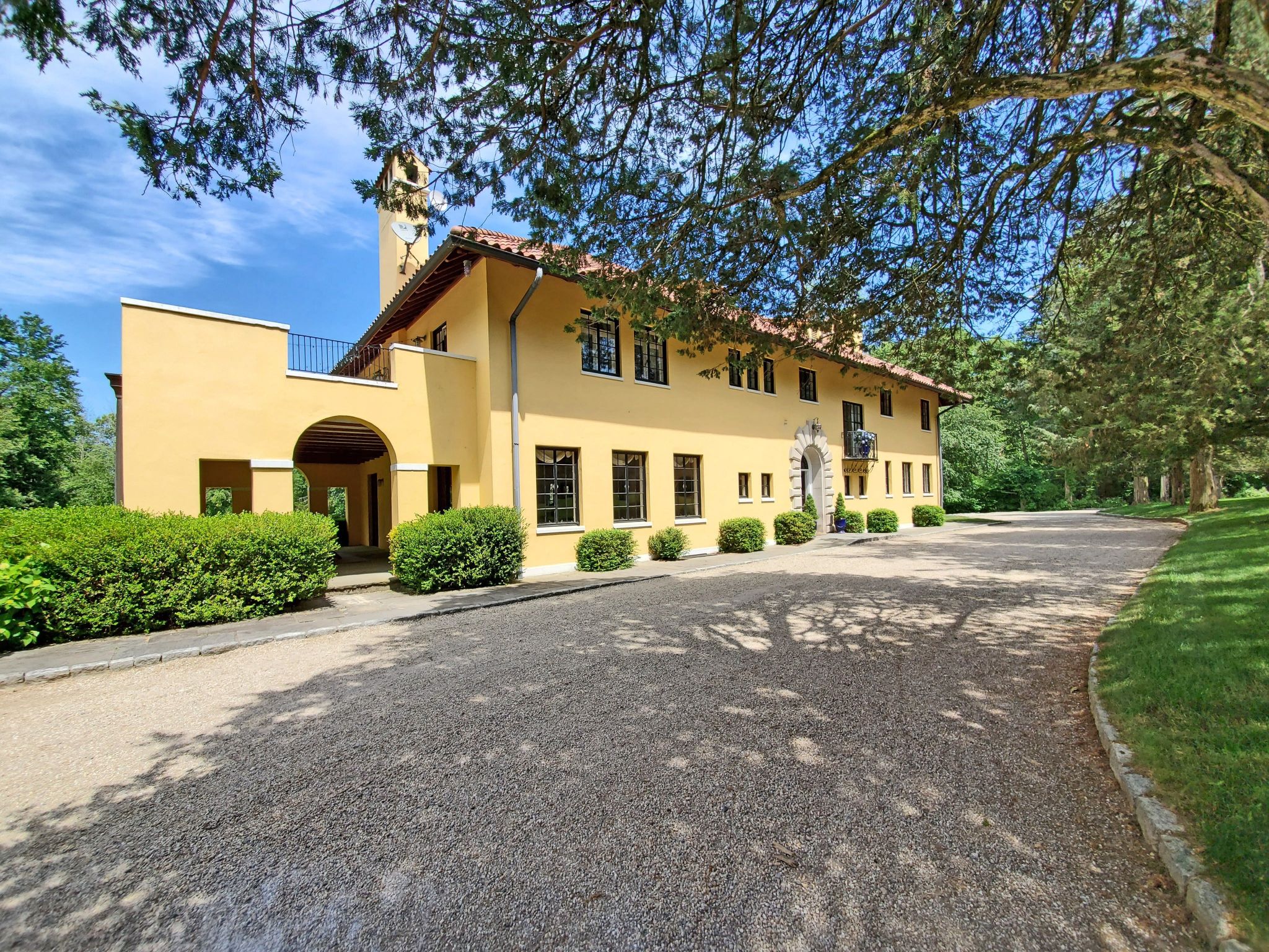 Mark Twain's final home in Redding listed for $4.2M