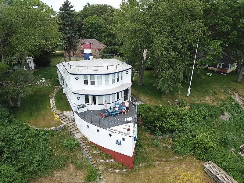 See inside this 750,000 'land yacht' in Au Gres