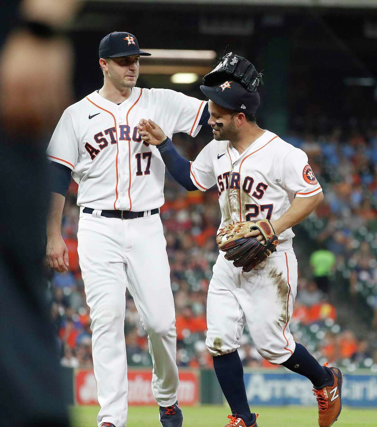 Quintet of Astros pitchers combine to blank Rockies