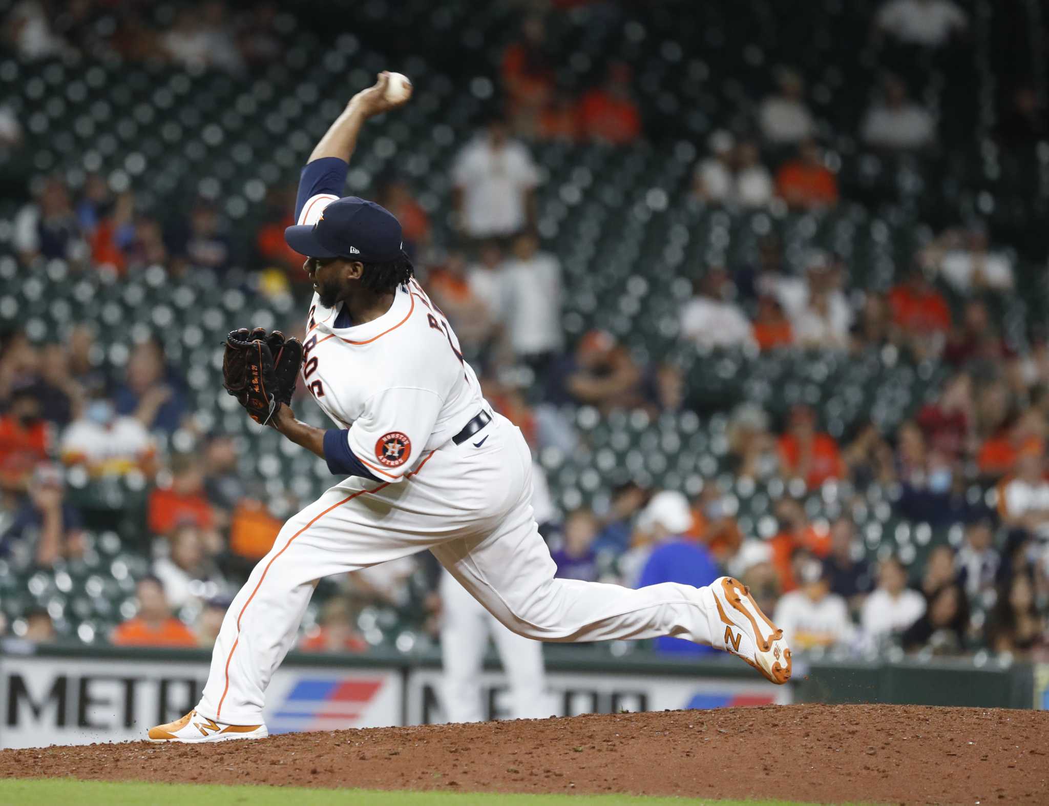 Astros pitchers Tyler Ivey, Pedro Báez continue rehab assignments