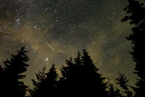 A meteor shower might be visible in the U.S., report says