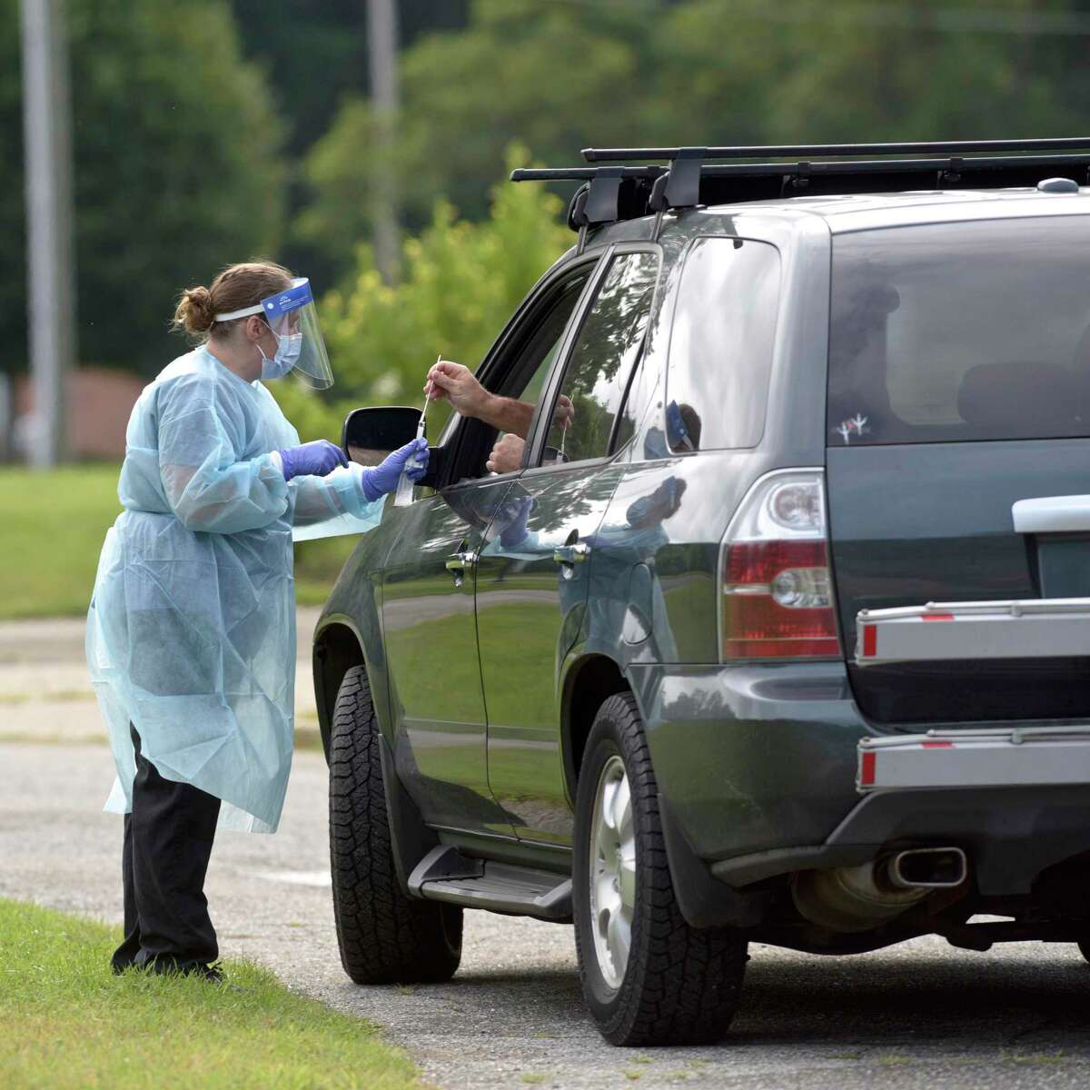 New Milford drivethru testing site opens for business as towns