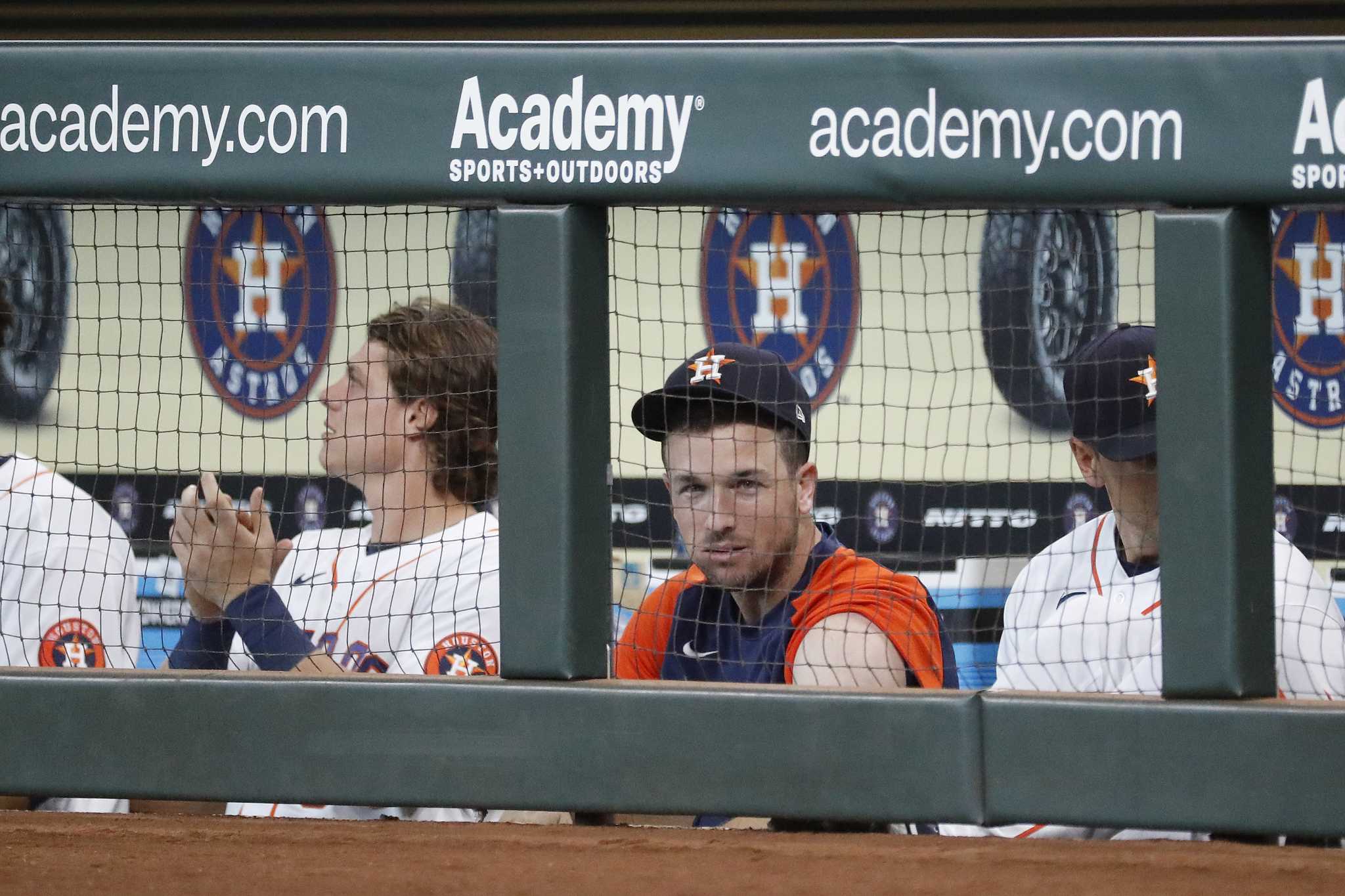 Astros' Alex Bregman Works Out, But Remains Unclear When Rehab Will Resume