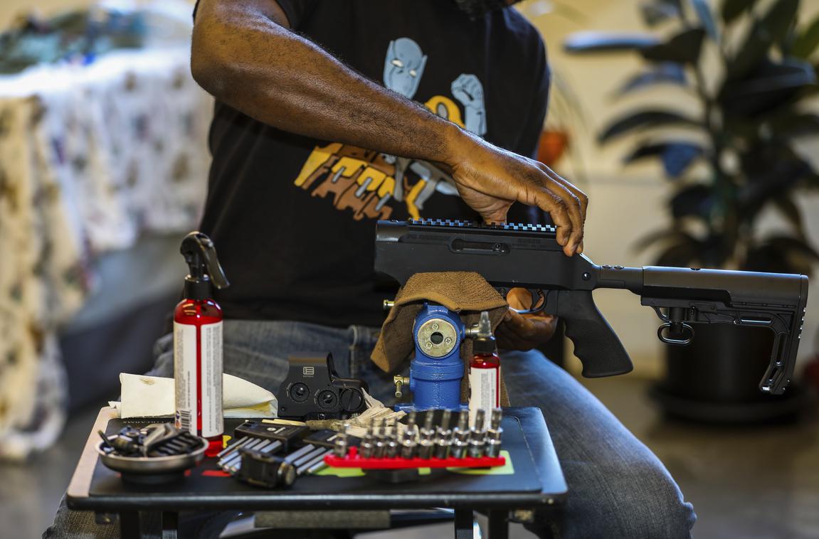 As Oakland reels from gun violence, some see personal firearms as part of the solution - Vimarsana News