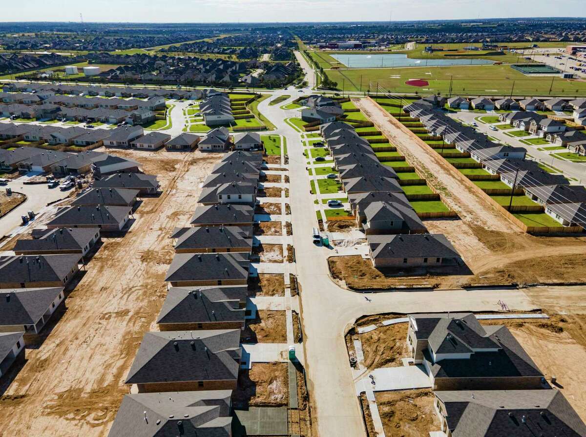 Development of new homes continues in Ventana Lakes west of the Grand Parkway and north of Interstate 10 in Katy, Thursday, Oct. 29, 2020. The area's rapid growth has also added to the rapid growth of registered voters in Harris County.