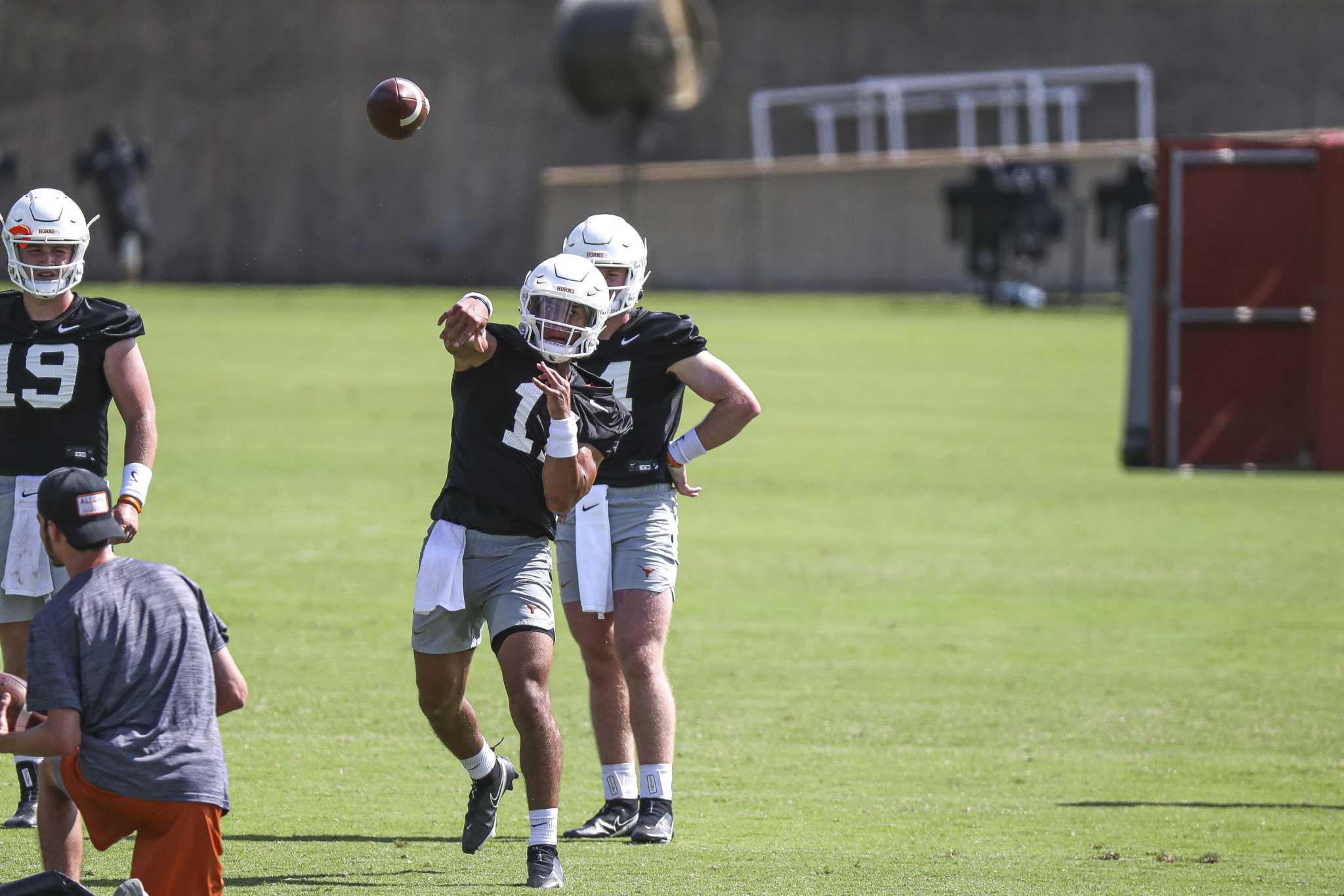 Texas quarterback Casey Thompson ready for spotlight