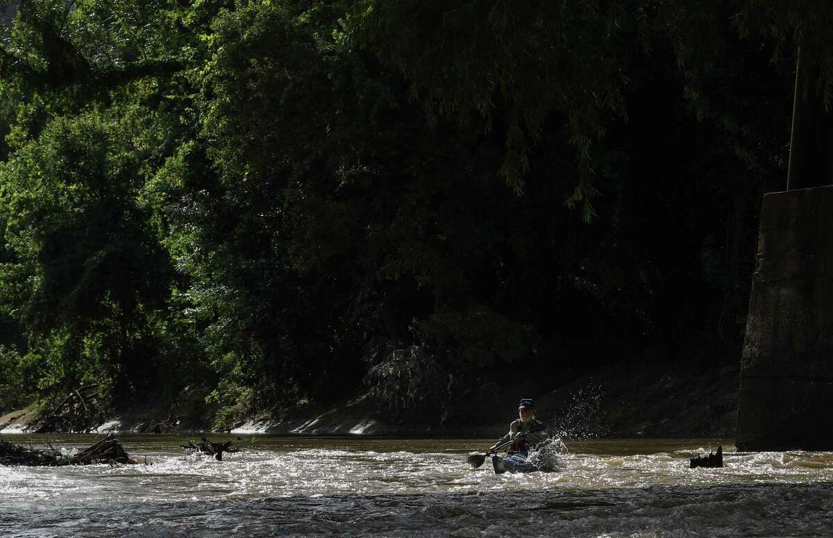 Trashy ditch or urban oasis? Buffalo Bayou paddle offers new perspective