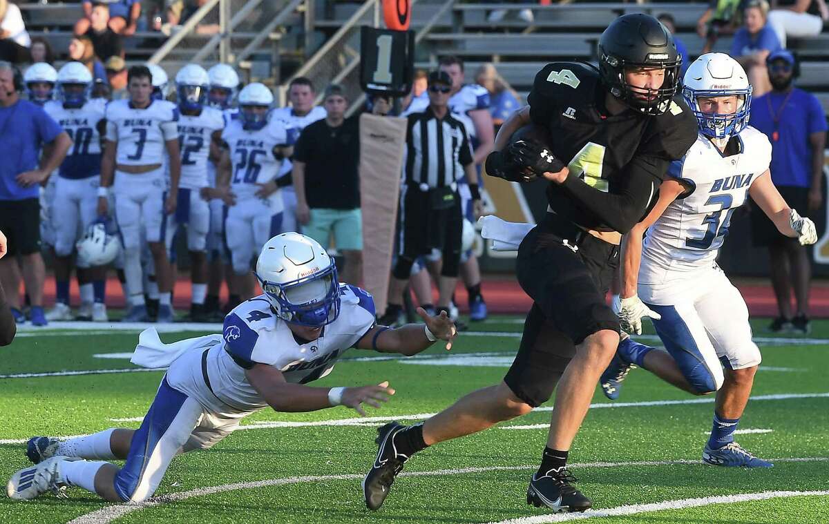 Vidor faces Buna at home in their season opening scrimmage. Photo made Friday, August 13, 2021 Kim Brent/The Enterprise