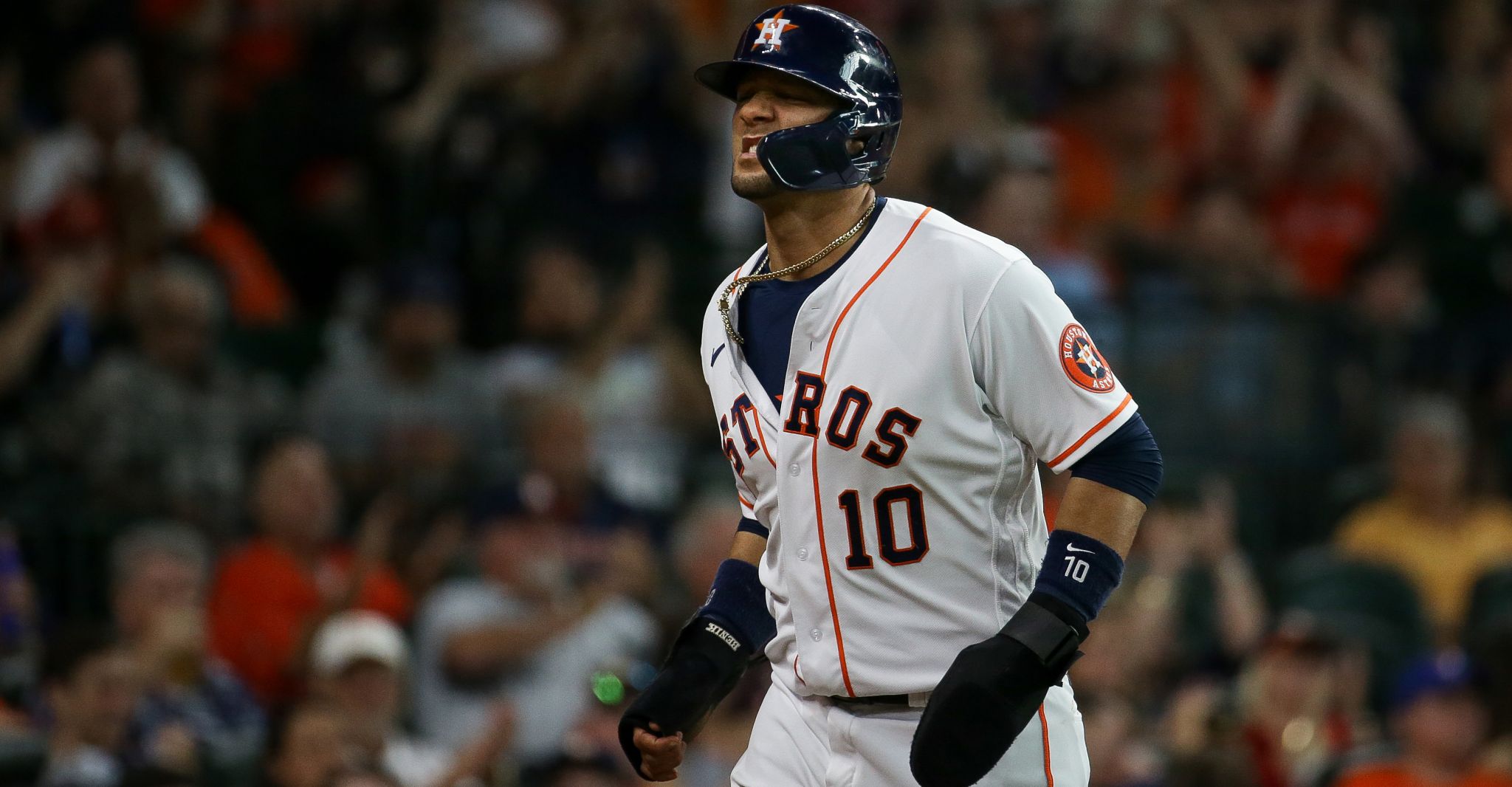 Astros' Yuli Gurriel gets day off before road trip