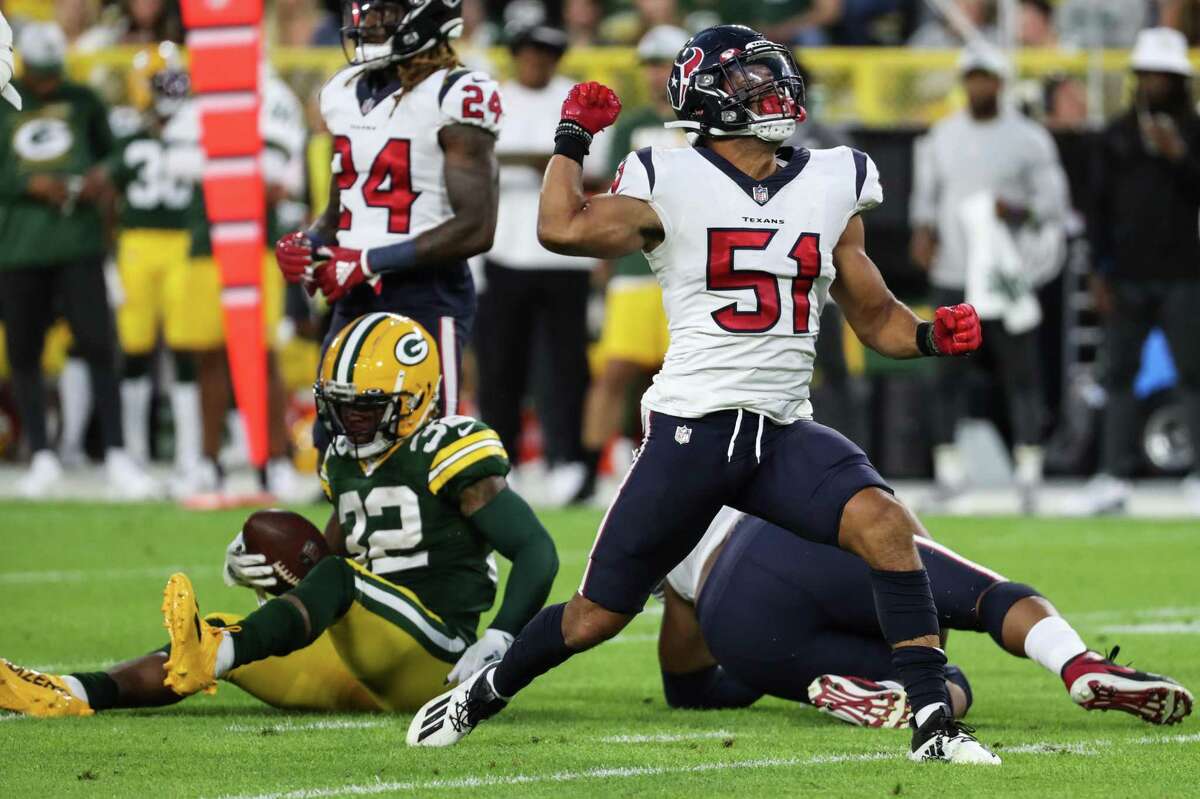 Texans defensive line flexes its depth against Packers