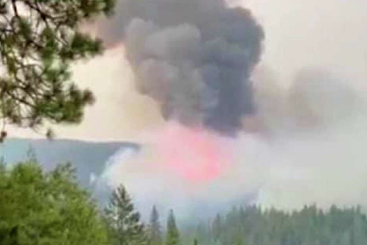 Wildfire breaks out 40 miles southwest of Lake Tahoe
