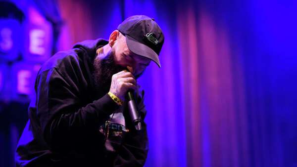 Pioneering Houston rapper Paul Wall still tippin' at age 40