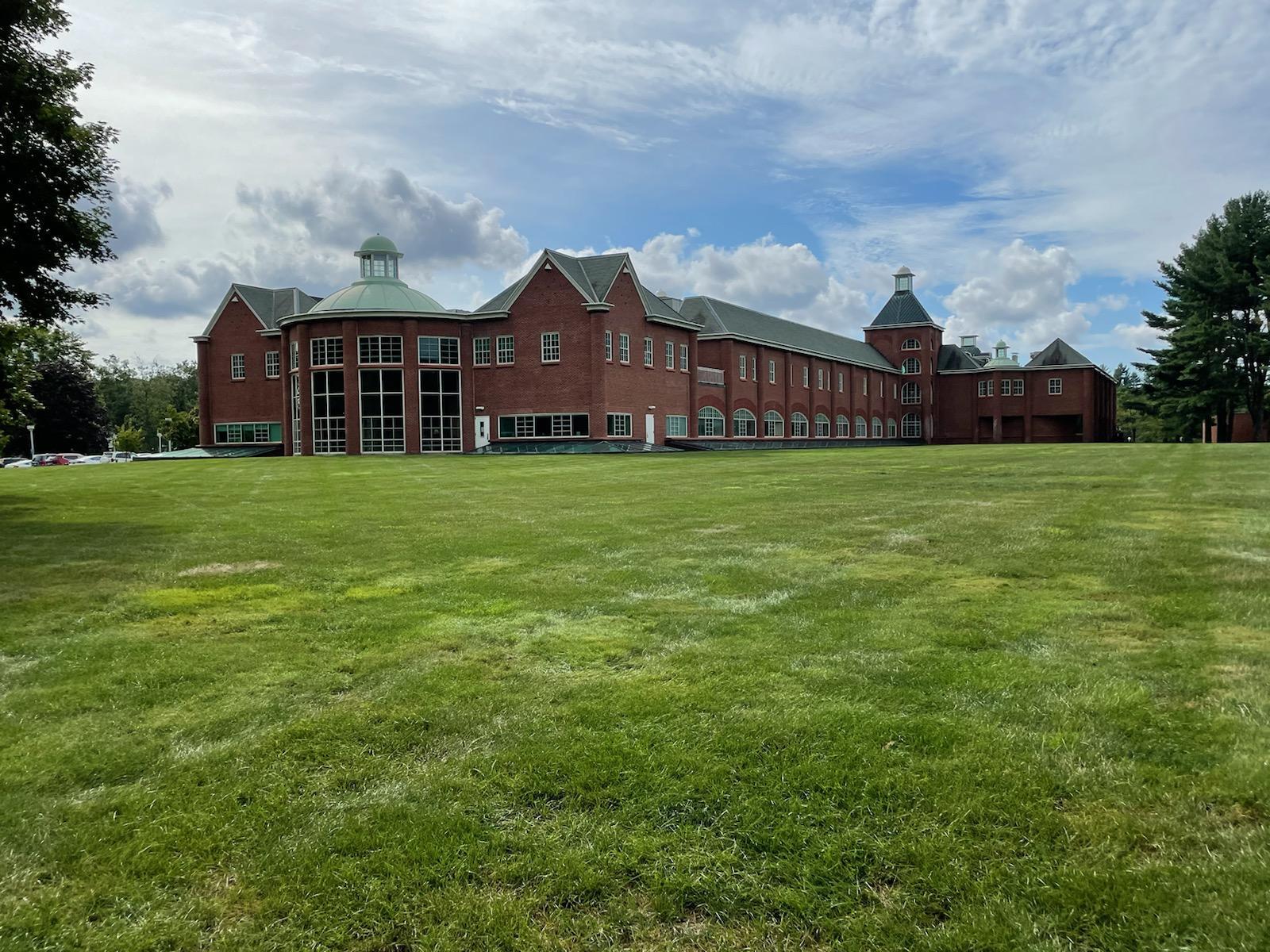 Get vaccinated or face thousands in fines and no Wi-Fi, Quinnipiac officials warn students - Vimarsana News