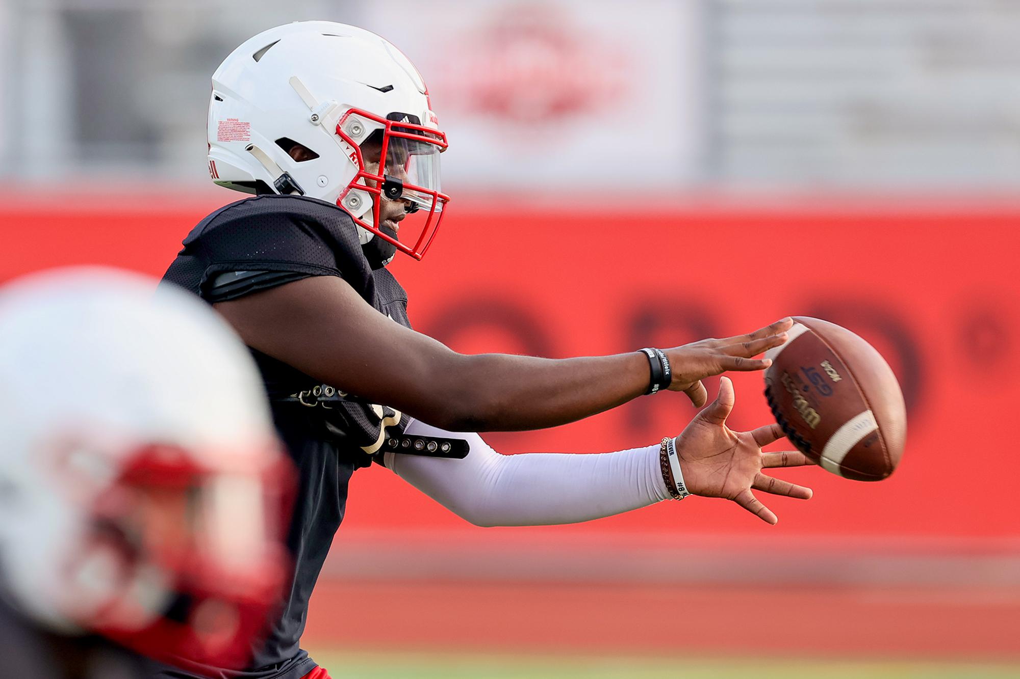 Returning QB Cameron Ward leads evolving UIW offense into season opener  against Youngstown State