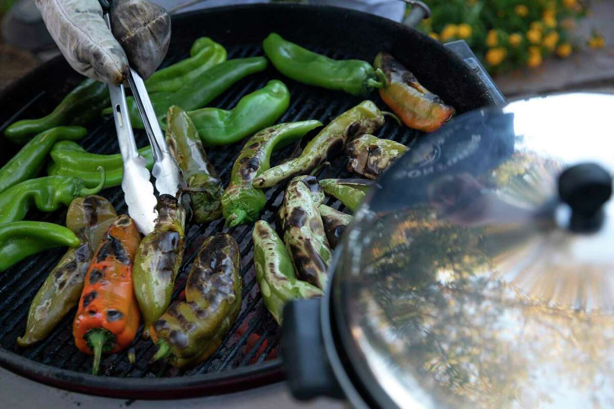 Hatch Green Chile Season Has Arrived. Here's How To Roast, Store.