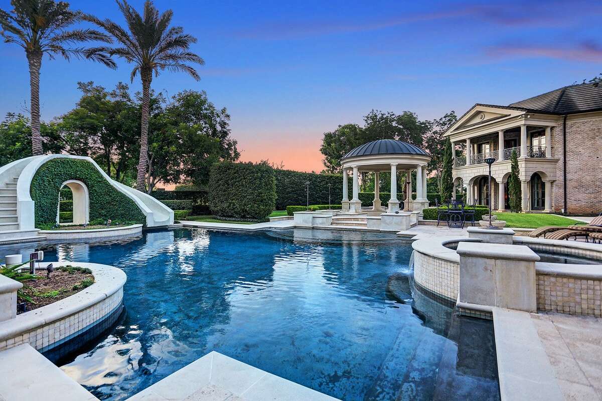 NBA Hall of Famer and former Houston Rockets start Tracy McGrady has listed his Sugar Land mansion for $8 million. The home sits on a two-acre corner golf course lot an spans nearly 24,000 square feet. 
