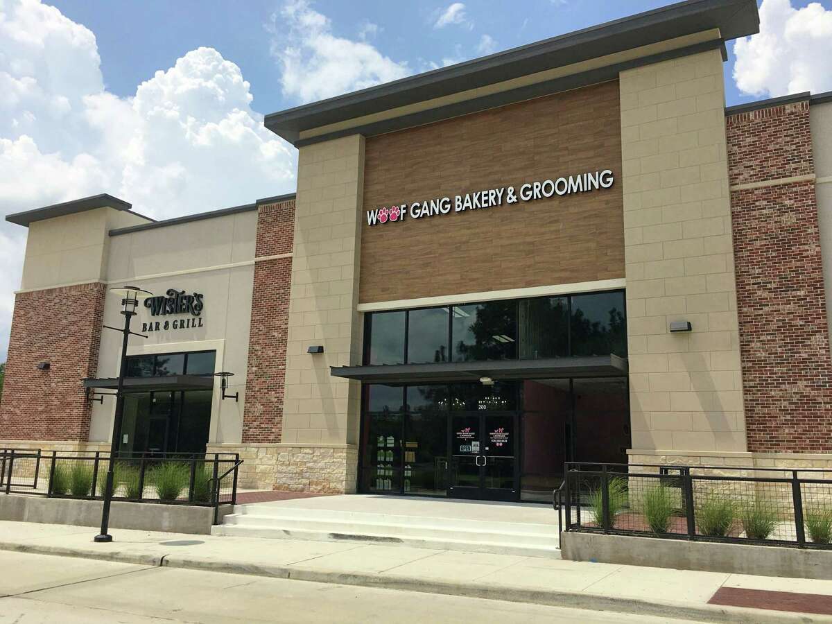 Woof Gang Bakery & Grooming opened a store at 950 Pine Market Ave. in the Woodforest community.