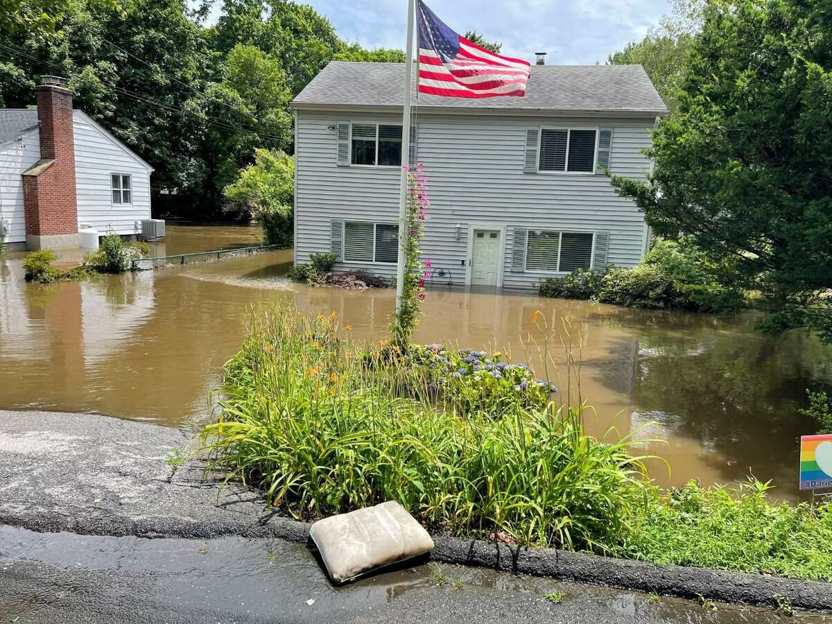 Darien to buy floodravaged property, convert it into open space