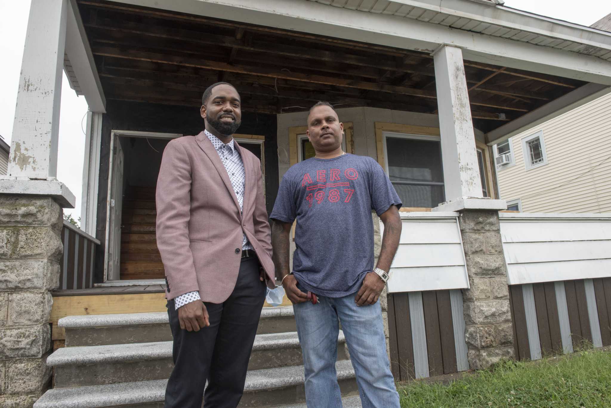 Hot real estate market gives Schenectady opening to unload blight