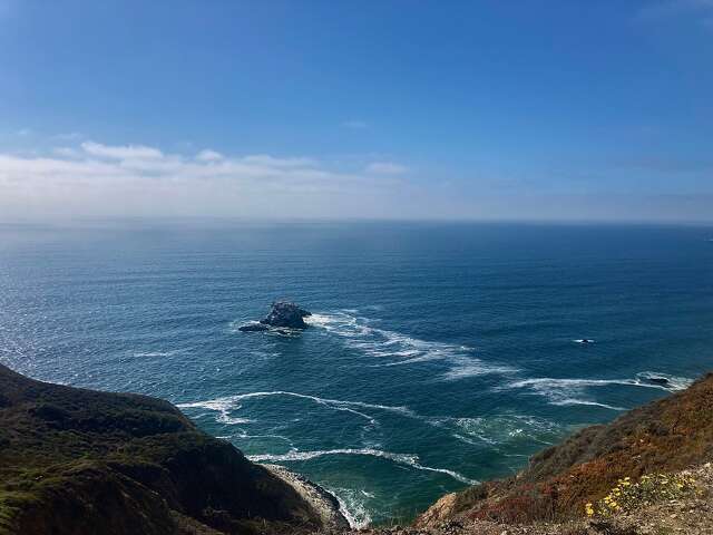 Hammered by landslides, the Devil’s Slide Trail makes for drop-dead ...