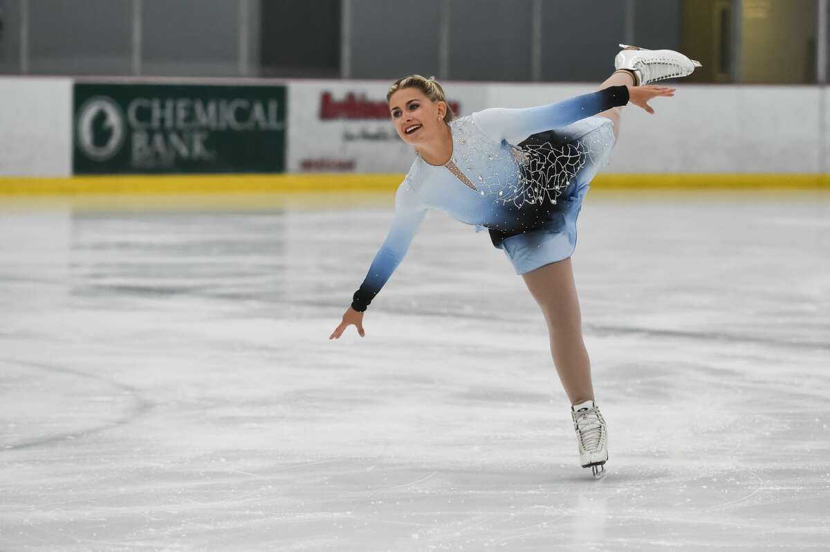 Sydni Nikolai performs during the Summer Showcase presented by the Midland Figure Skating Club Aug. 19, 2021 at Midland Civic Arena. (Adam Ferman/for the Daily News)