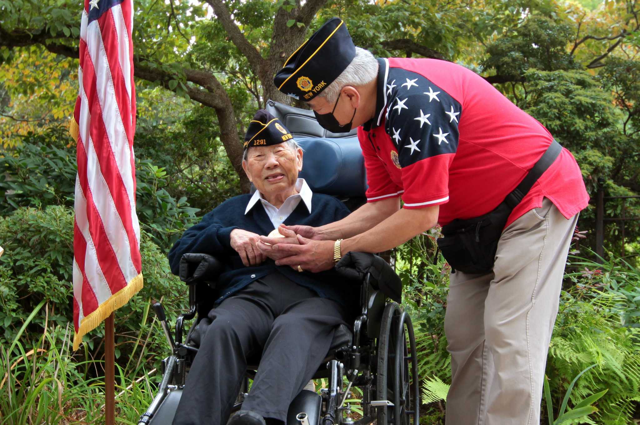 www.greenwichtime.com: Chinese-American veteran in Greenwich honored for World War II service 'on behalf of a grateful nation'