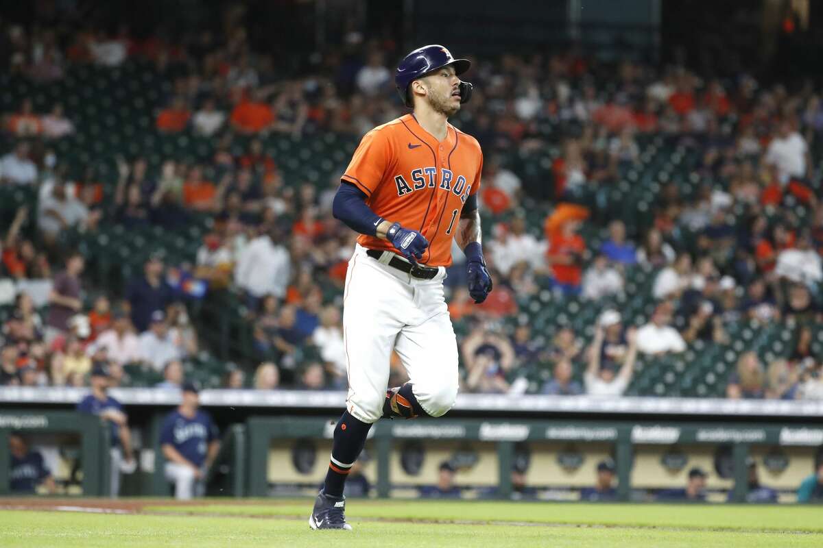 Astros blast Mariners to begin homestand