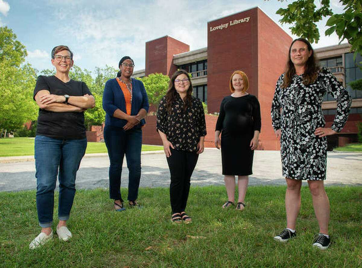Left to right, Library and Information Services staff, Tammie Busch, assistant professor and catalog and metadata librarian, Simone Williams, assistant professor and diversity and engagement librarian, Lora Del Rio, associate professor, research and teaching coordinator, and humanities librarian; Elizabeth Kamper, assistant professor and information literacy librarian; and, Shelly McDavid, assistant professor, access and library spaces coordinator, and STEM librarian.