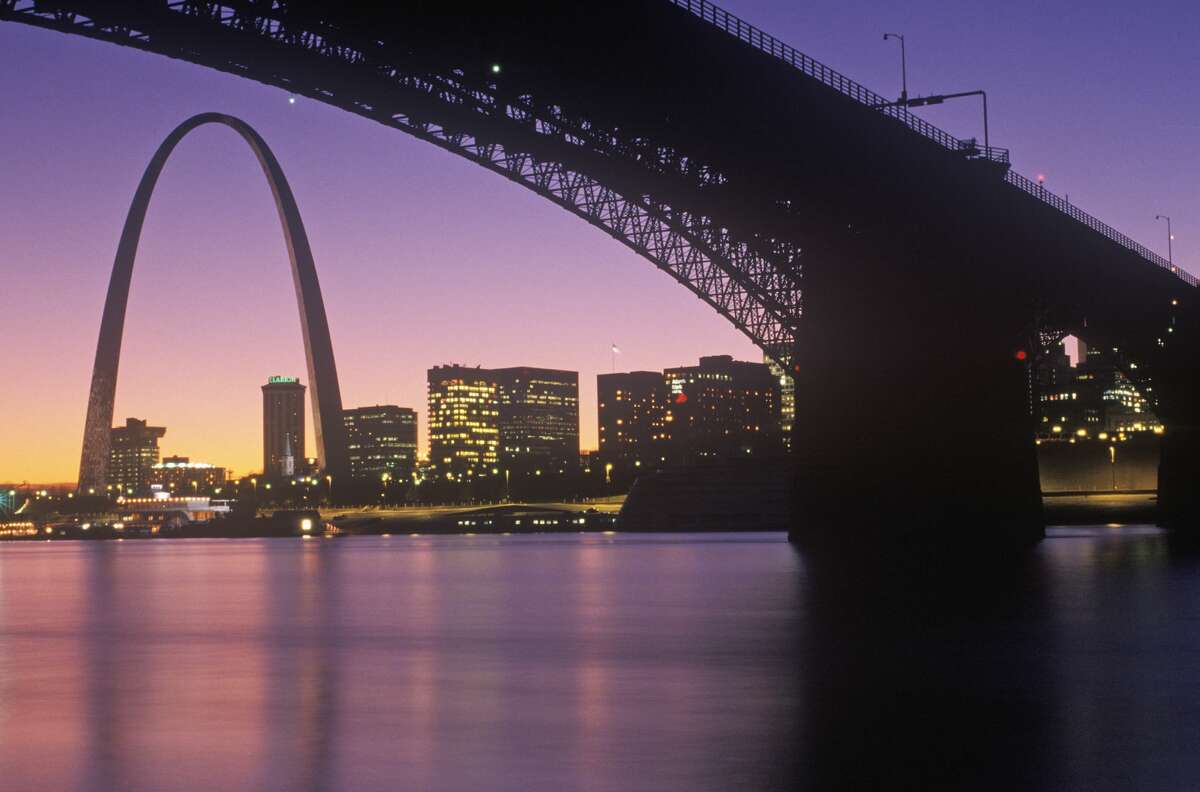 Visit the Gateway Arch in St. Louis, one of the nation's most notable landmarks, on a $95 flight with a layover via Frontier Airlines on October 15. 