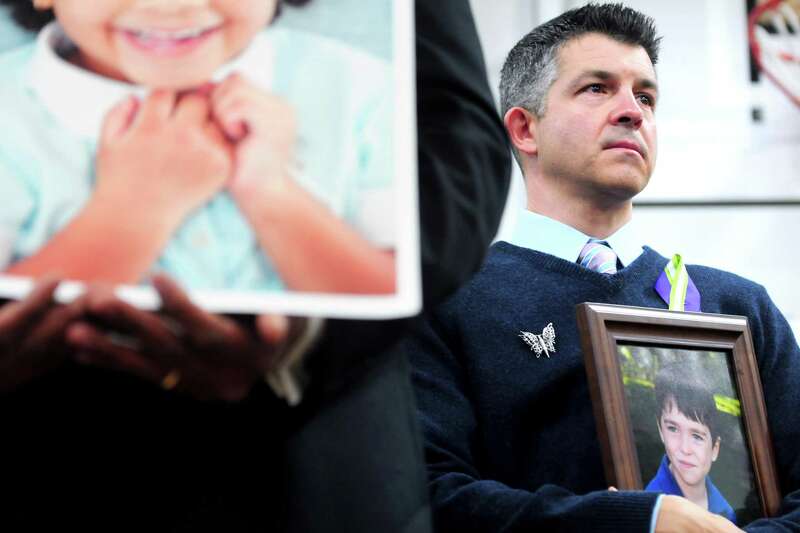 Sandy Hook StamfordAdvocate