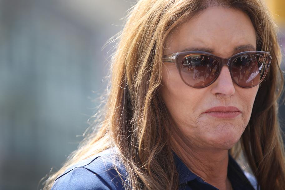 Caitlyn Jenner tours S.F.'s Tenderloin: 'I feel sorry for these people' - Vimarsana News