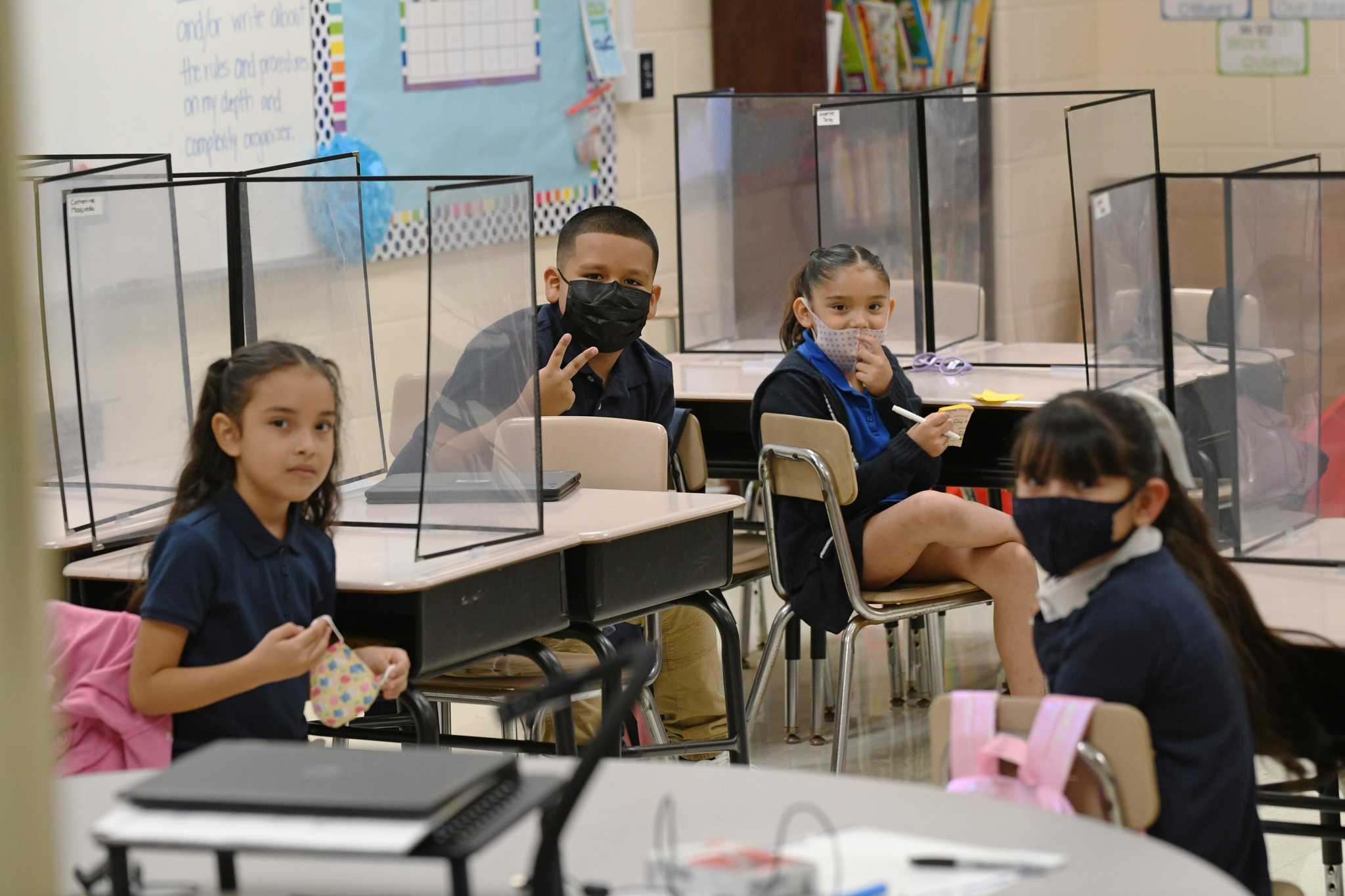 Discuten sobre contagios en escuelas - Vimarsana News