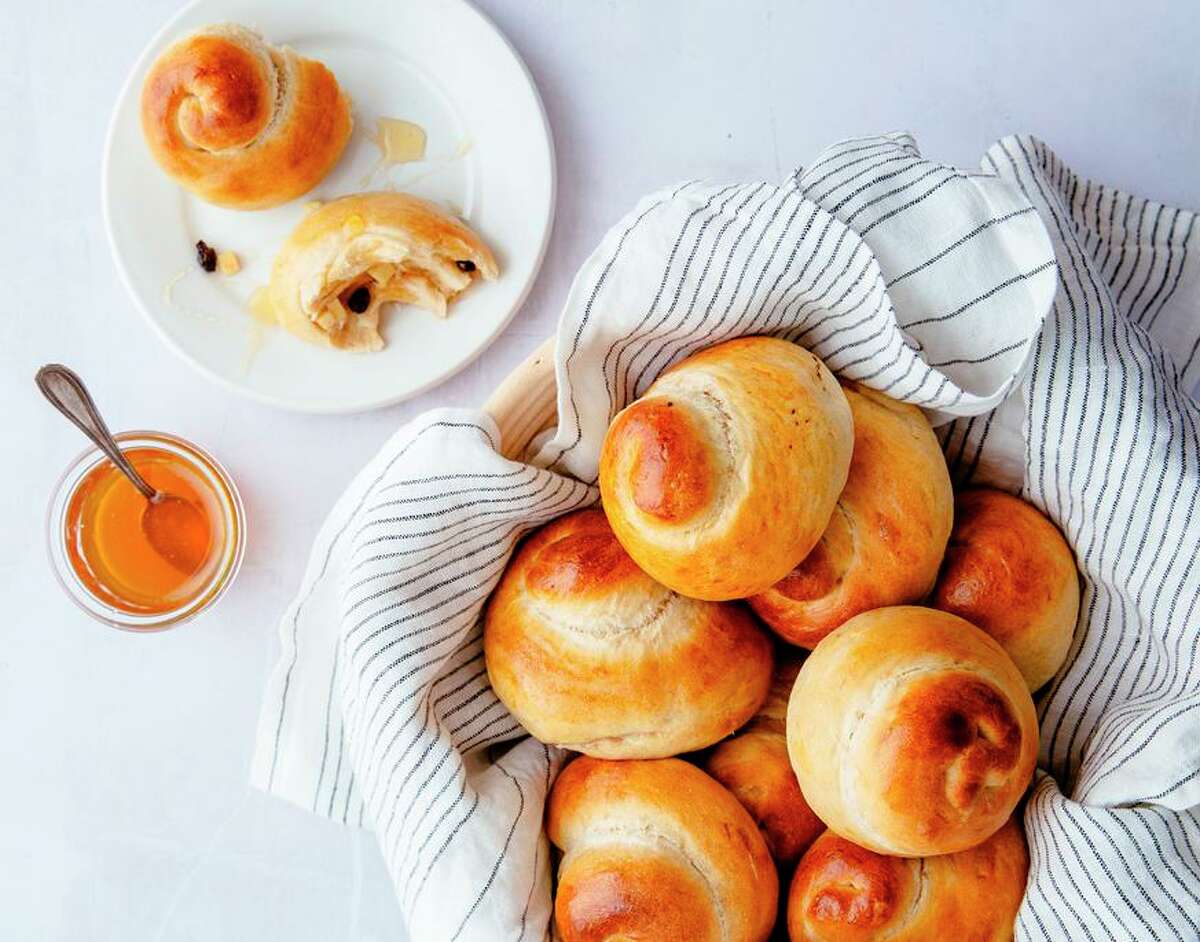 Sweet challah rolls with apple currant filling from “The Essential Jewish Baking Book” by South Bay food blogger Beth Lee.
