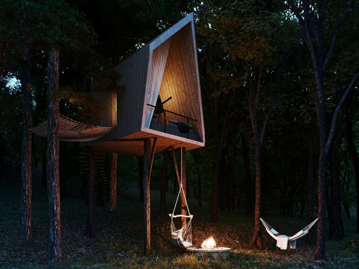 It's designed with three multi-functioning guest pods and a treehouse to accommodate visitors.