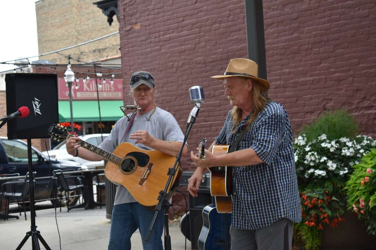 Poppa Fish brings the beat at Pocket Park Music Series