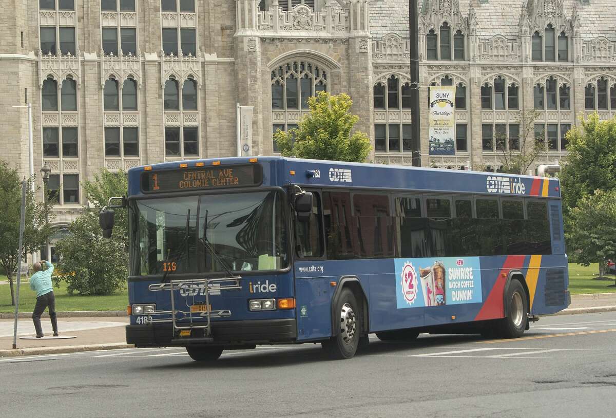 Stewart's will offer its employees CDTA bus access.