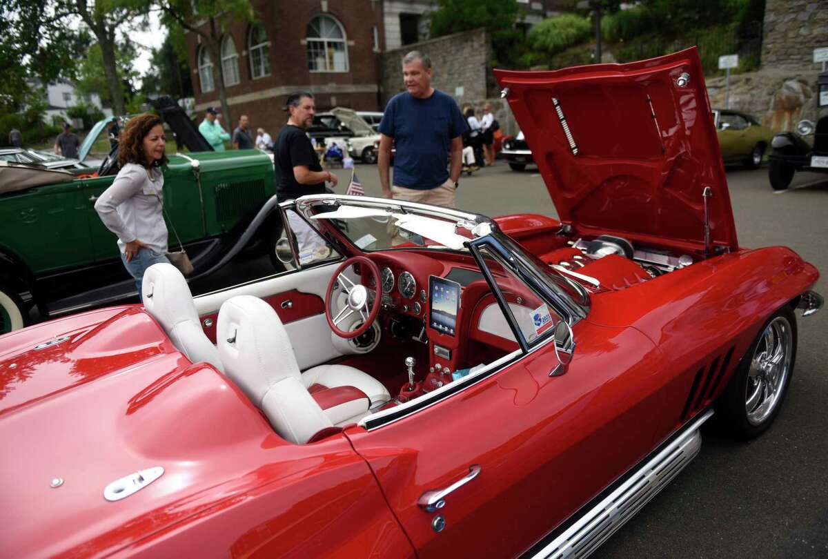 Photos Greenwich PD Car Show 2021