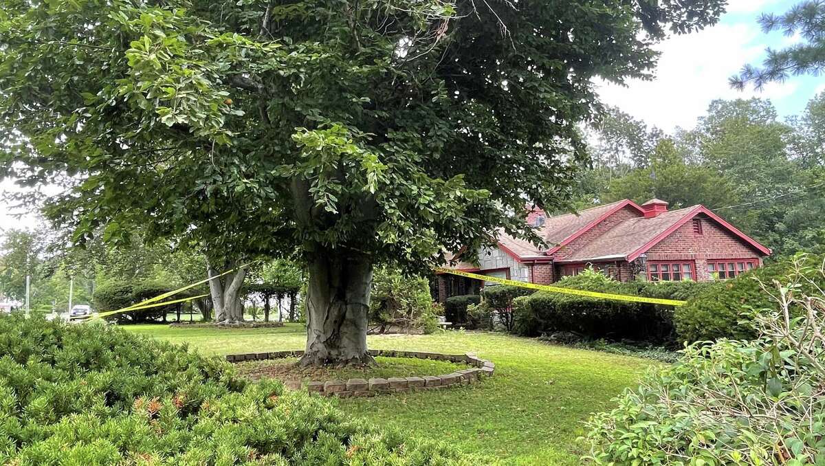 North Haven police ID 2 brothers found dead in home