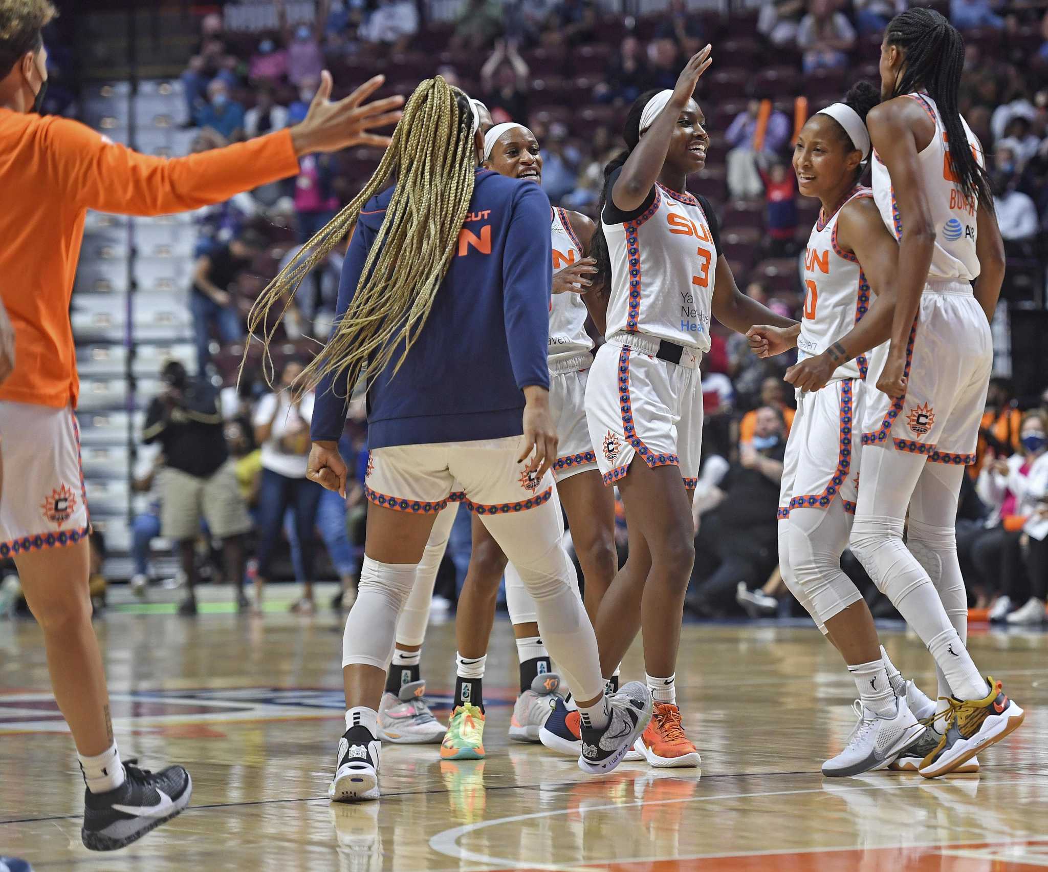 LA Sparks stay in locker room for national anthem before WNBA Finals Game 1  