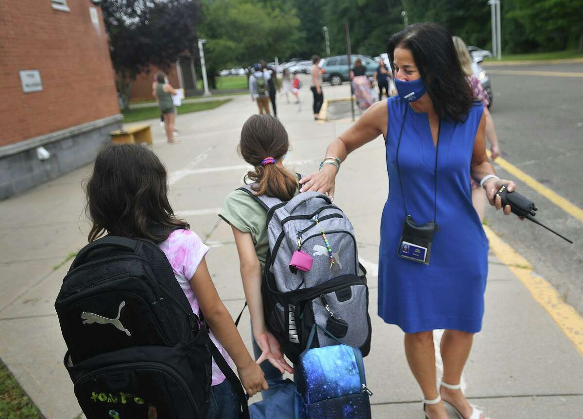 ‘We’re going to have a great year’ Trumbull schools students back