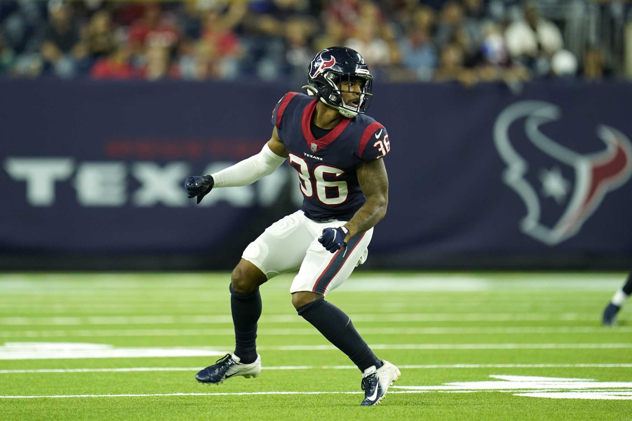 Jonathan Owens Cut from Houston Texans Roster