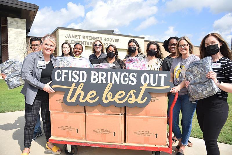 Cypress Costco donates 384 backpacks for CyFair ISD elementary school