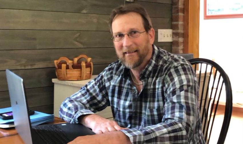 Longtime Winsted resident running for town clerk