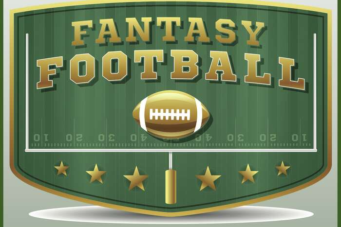 Tips for Hosting Your Fantasy Football Draft - Dual Electronics