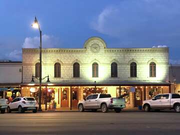 Charming small Texas towns just a short drive from San Antonio