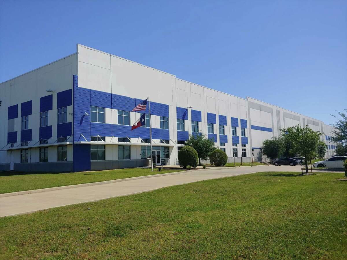 Real estate transactions Electric supply company inks 500,000SF lease