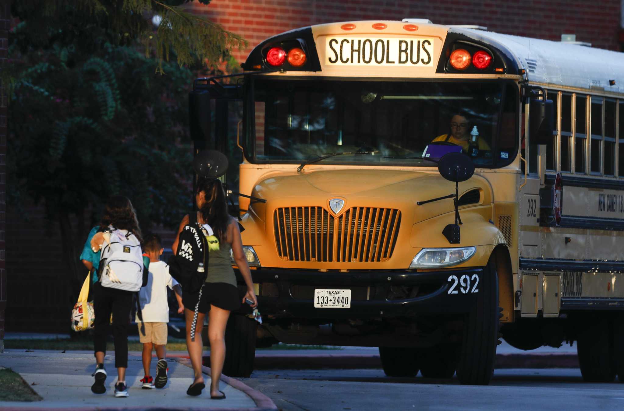 New app lets Magnolia ISD parents track buses